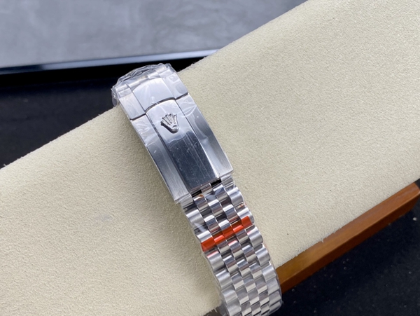 激安ロレックス着用イメージ